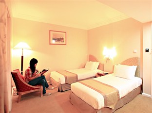 【クチン ホテル】メルデカ パレス ホテル&スイーツ(Merdeka Palace Hotel & Suites)